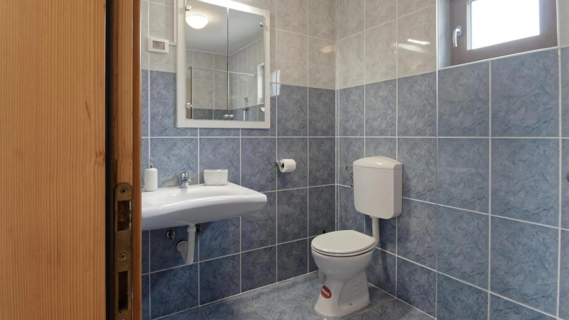 Apartment Larissa By Rent Istria Višnjan