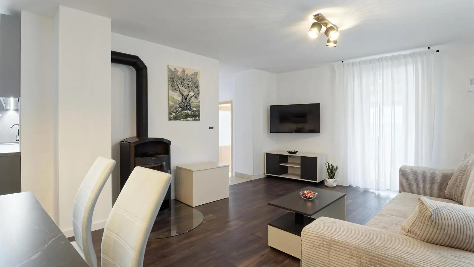 Apartment Larissa By Rent Istria Višnjan