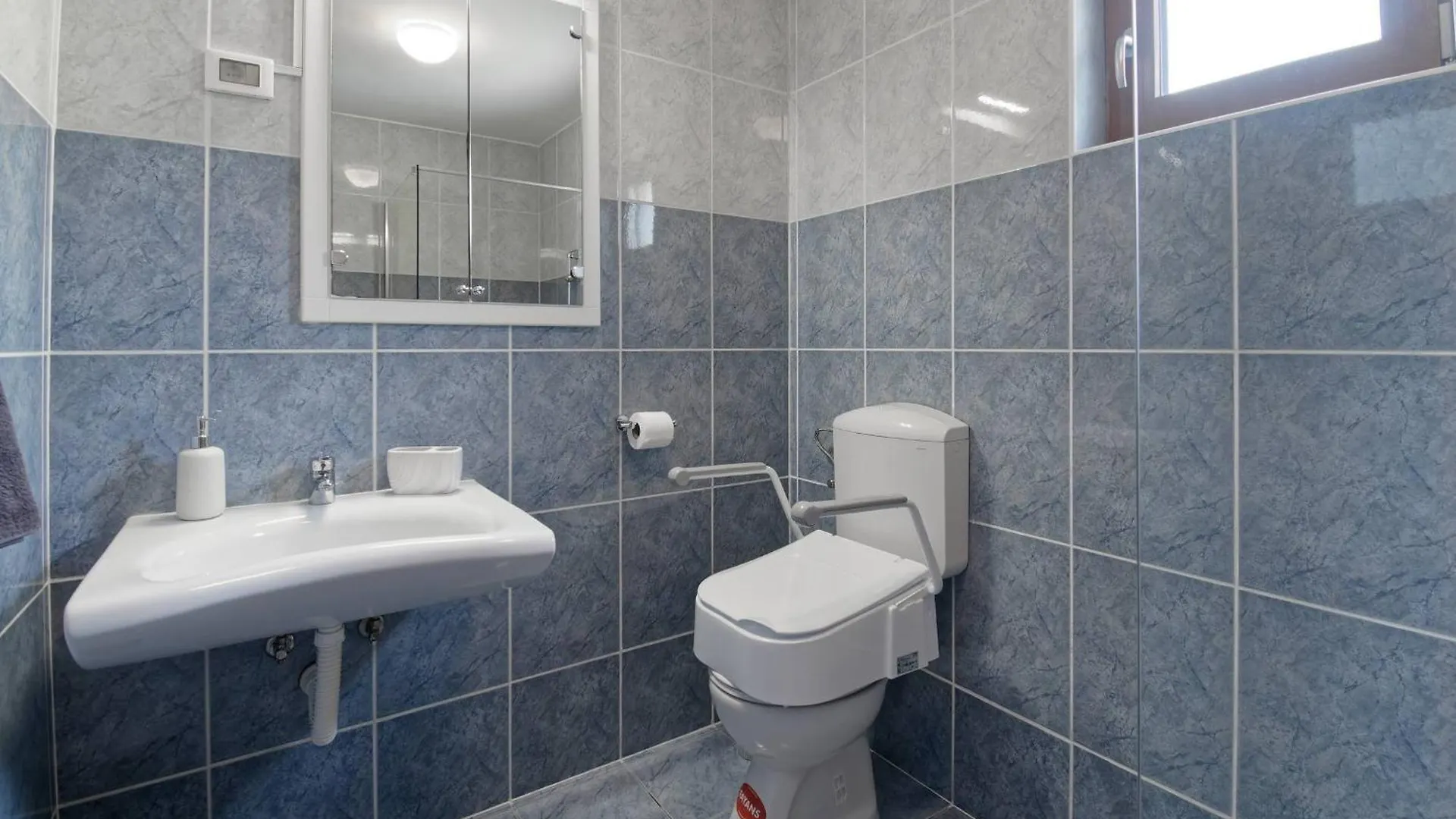Apartment Larissa By Rent Istria Višnjan